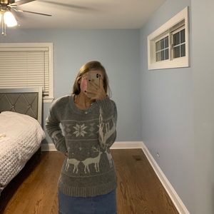 Grey winter styled sweatshirt